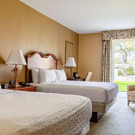 Hampton Inn Charleston-Historic District Exterior foto