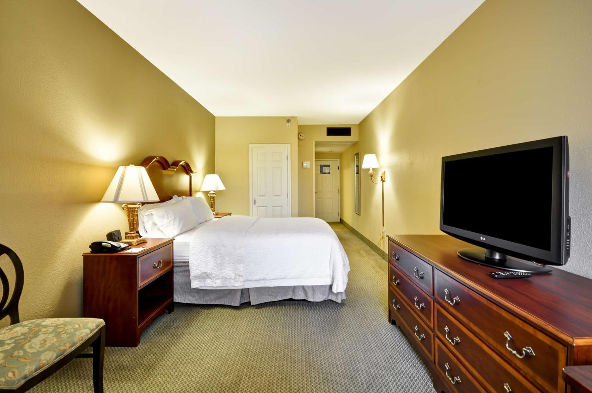 Hampton Inn Charleston-Historic District Exterior foto