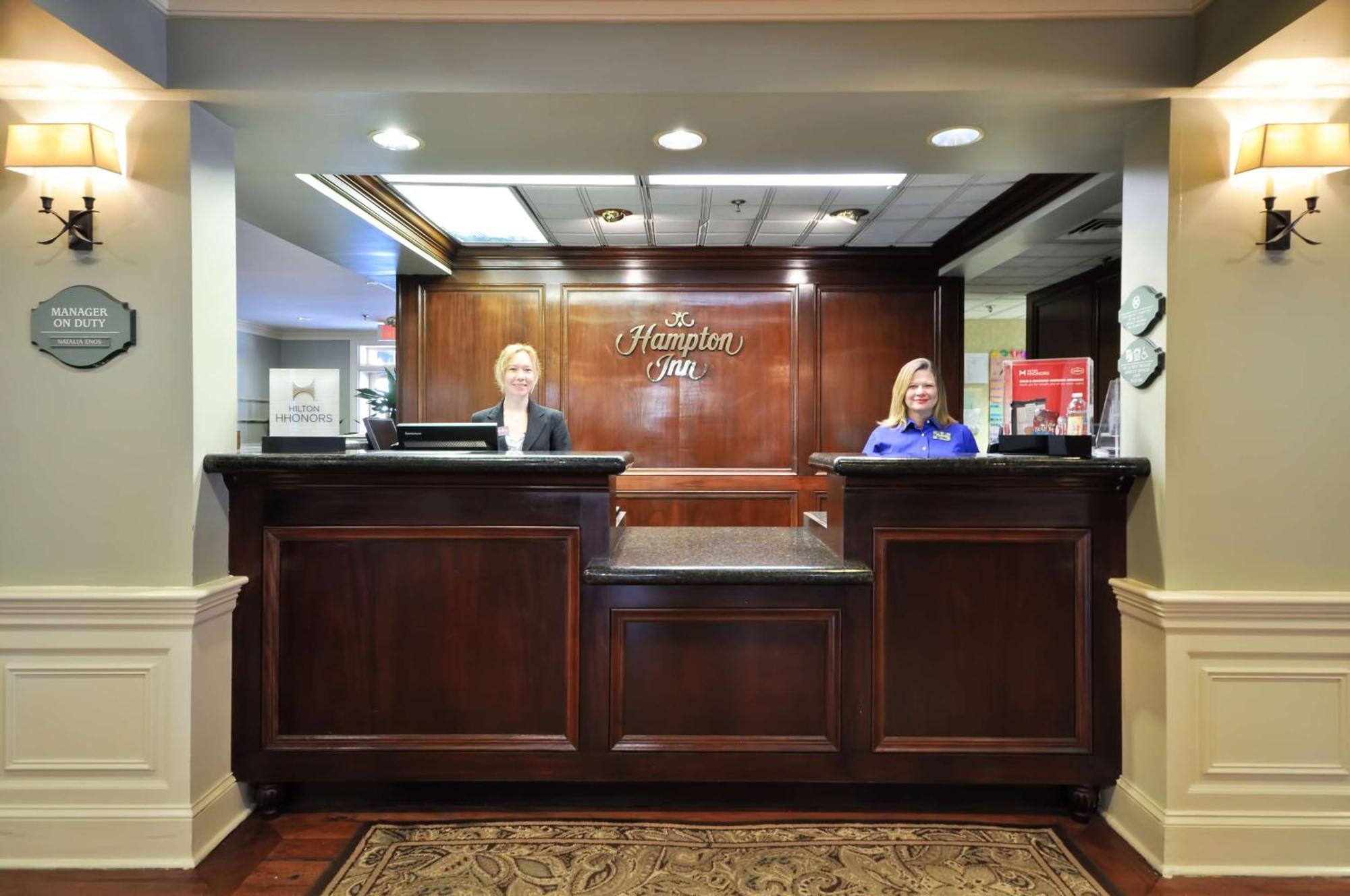Hampton Inn Charleston-Historic District Exterior foto