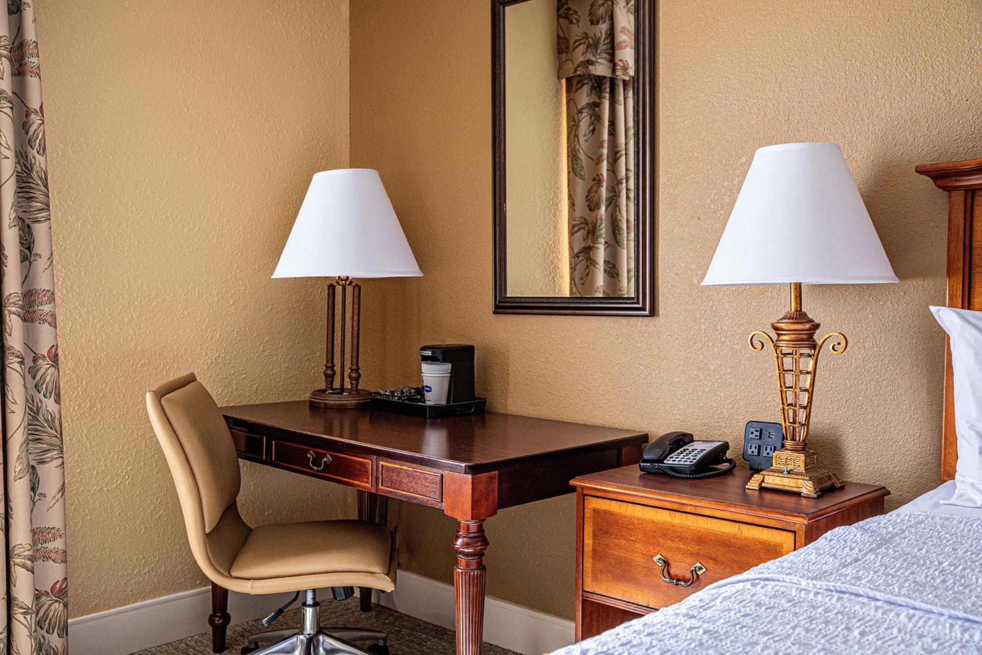Hampton Inn Charleston-Historic District Exterior foto