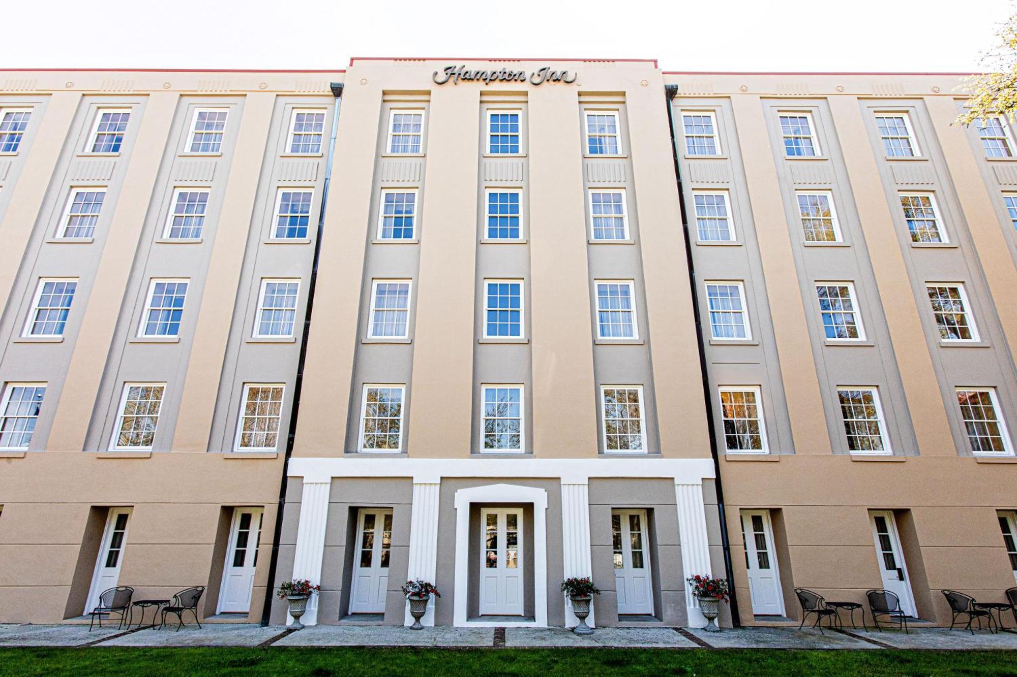 Hampton Inn Charleston-Historic District Exterior foto